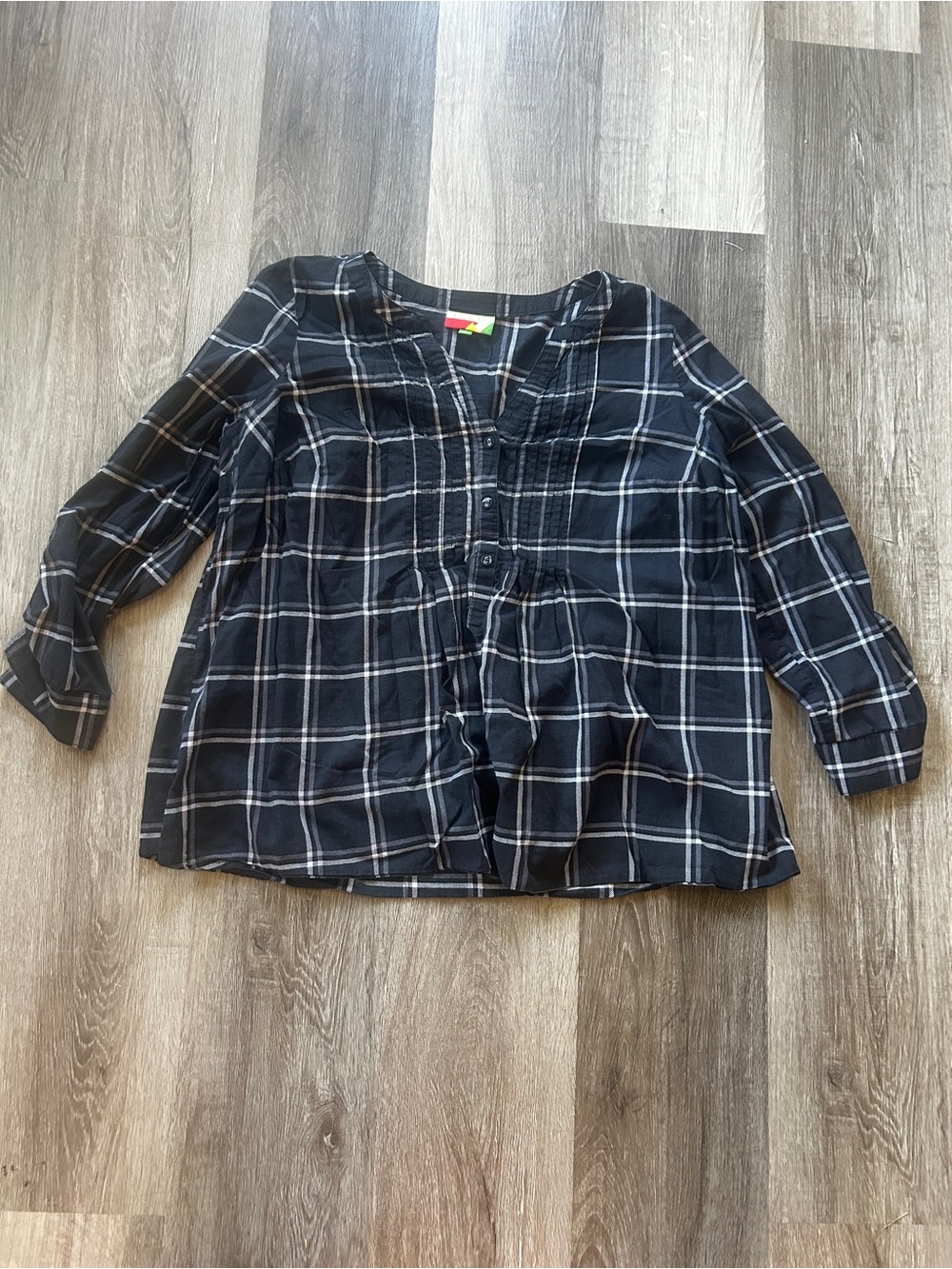Women's Black Plaid Pintuck Button-Front Blouse